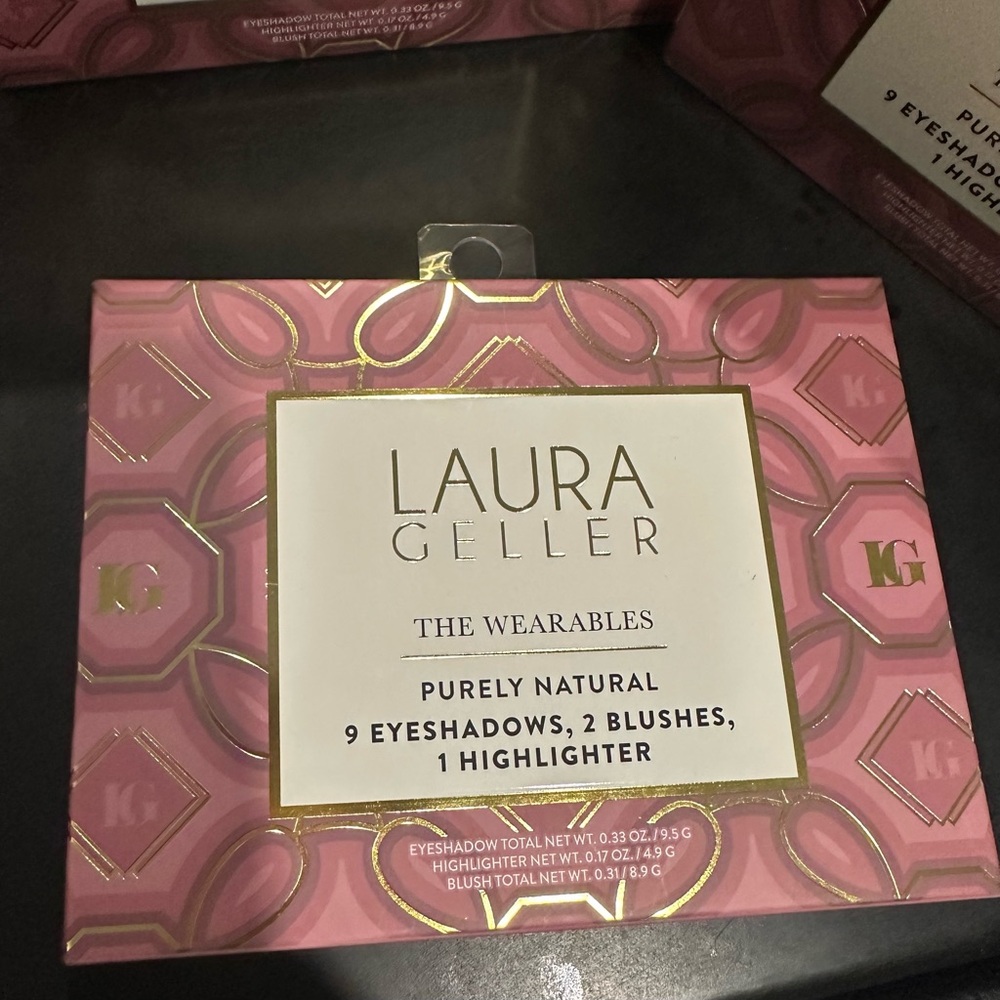 Laura Geller The Wearables Purely Natural Palette brand new